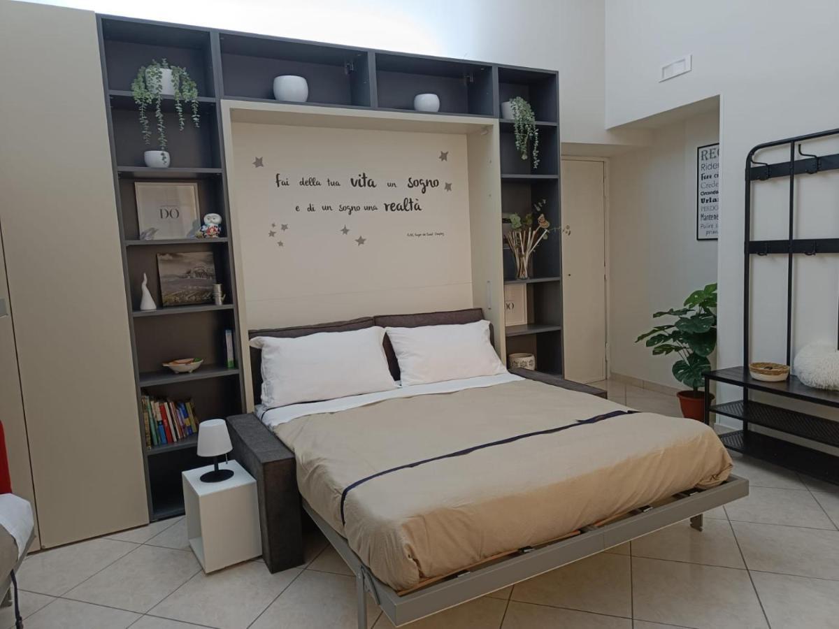 Apartamento Domusmadre Nápoles Exterior foto